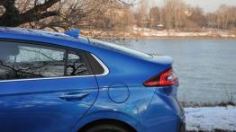 Hyundai Ioniq Hybrid – Prius po koreańsku