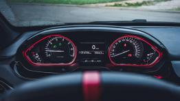 Peugeot 208 GTI - zabawa do rana