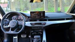 Audi A4 Avant 2.0 45 TFSI 245 KM - galeria redakcyjna - widok ogólny wn?trza z przodu