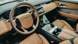 Range Rover Velar 3.0 SD6 275 KM - galeria redakcyjna - widok ogólny wn?trza z przodu