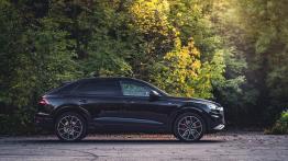 Audi Q8 50 TDI 286 KM - galeria redakcyjna (2) - prawy bok