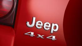 Jeep Liberty - emblemat