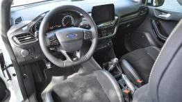 Ford Fiesta ST - galeria redakcyjna - widok ogólny wn?trza z przodu