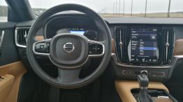 Volvo V90 (2017) - galeria redakcyjna - kokpit