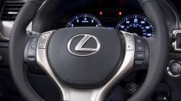 Lexus GS IV 350 F-Sport (2012) - wersja amerykańska - kierownica
