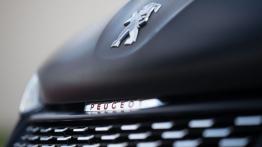 Peugeot 208 GTi 30th Anniversary Edition (2015) - logo