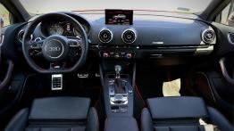 Audi S3 Limousine 2.0 TFSI 300KM - galeria redakcyjna - pełny panel przedni