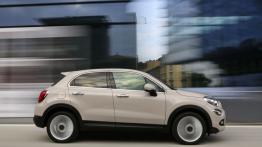 Fiat 500X Lounge (2015) - prawy bok