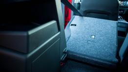 Skoda Fabia III Kombi 1.2 TSI 110KM - galeria redakcyjna - tylna kanapa złożona, widok z bagażnika