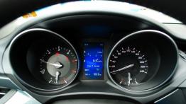 Toyota Avensis III Facelifting 2015 - galeria redakcyjna - zestaw wskaźników