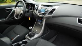 Hyundai Elantra V Facelifting - galeria redakcyjna - pełny panel przedni