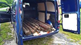 Mercedes Vito W639 Furgon Facelifting 110 CDI 95KM - galeria redakcyjna - tył - bagażnik otwarty