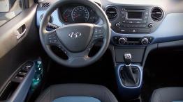 Hyundai i10 II - galeria redakcyjna - kokpit