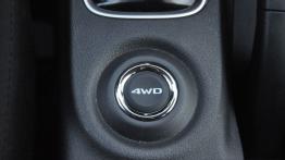 Mitsubishi Outlander III 2.2 DI-D - galeria redakcyjna - przełącznik do sterowania napędem 4x4