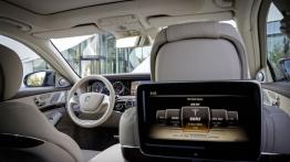 Mercedes S 65 AMG W222 (2014) - widok ogólny wnętrza