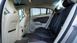 Volvo S60L (2014) - widok ogólny wnętrza