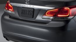 Toyota Avalon 2010 - widok z tyłu