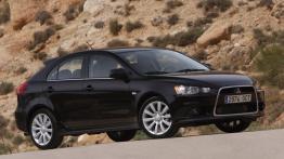 Mitsubishi Lancer IX Hatchback - lewy bok