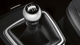 Renault Laguna po liftingu - manetka zmiany biegów pod kierownicą