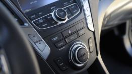 Hyundai Santa Fe Sport 2013 - konsola środkowa