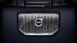 Volvo V60 Plug-In Hybrid - wersja przedprodukcyjna - bagażnik - inne ujęcie