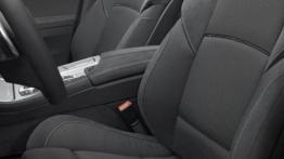 BMW M550d sedan - fotel kierowcy, widok z przodu