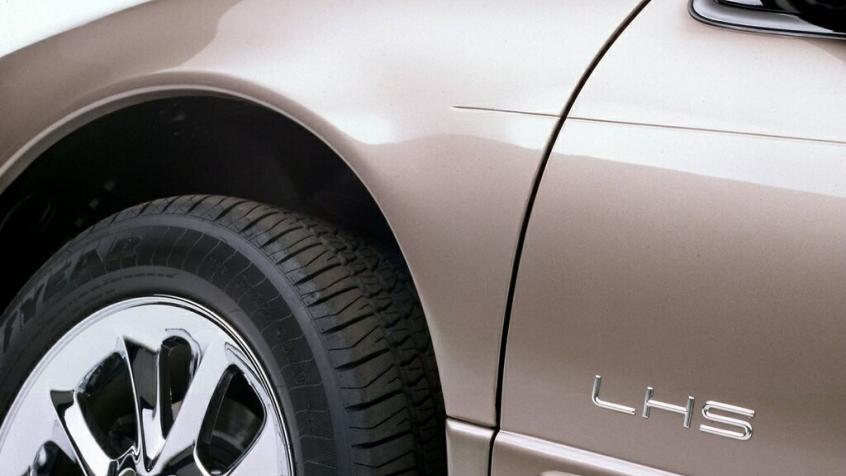 Chrysler LHS II 3.5 i V6 24V 257KM 189kW 1998-2001