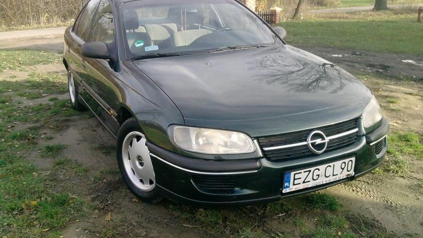 Opel Omega B Sedan 2.0 i 16V 136KM 100kW 1994-2002