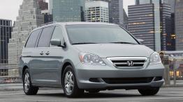 Honda Odyssey Touring 2006 - widok z przodu