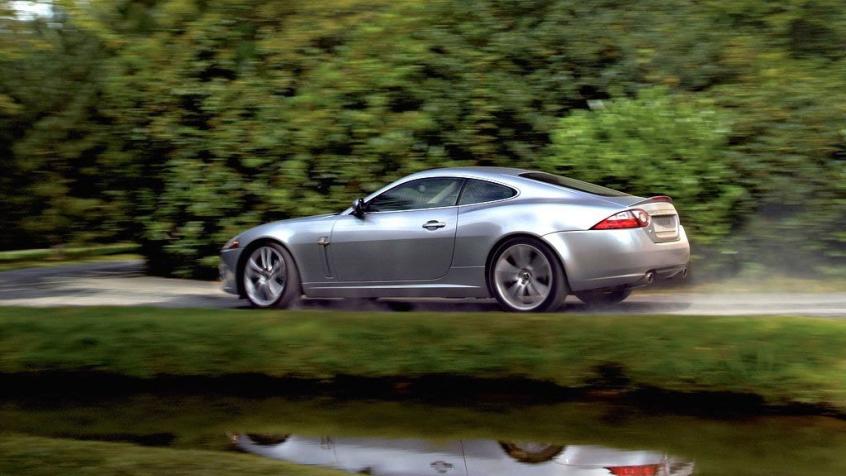 Jaguar XK II Coupe 5.0 V8 385KM 283kW 2009-2010