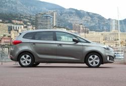 Kia Carens IV Minivan 2.0 GDI 166KM 122kW od 2013 - Oceń swoje auto
