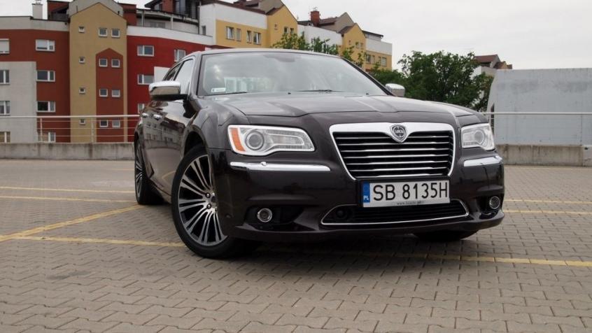 Lancia Thema II Sedan 3.6 V6 286KM 210kW 2011-2013