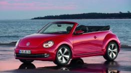 Volkswagen Beetle Cabrio 2013 - widok z przodu