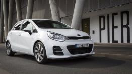 Kia Rio III Hatchback 5d Facelifting (2015) - widok z przodu