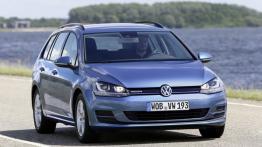 Volkswagen Golf VII Variant TSI BlueMotion (2015) - widok z przodu