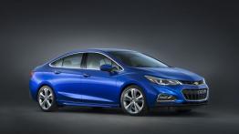 Chevrolet Cruze II (2016) - prawy bok