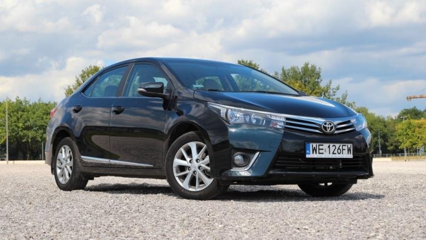 Toyota Corolla XI Sedan 1.6 Valvematic 132KM 97kW 2013-2016