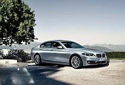 BMW Seria 5 F10-F11 Limuzyna Facelifting 530d 258KM 190kW 2011-2016