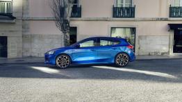 Ford Focus ST-Line (2018) - lewy bok