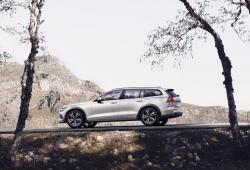 Volvo V60 II  Cross Country 2.0 T5 250KM 184kW 2019-2020 - Oceń swoje auto