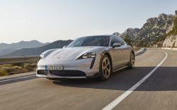 Porsche Taycan Cross Turismo 4S Performance Plus 93.4kWh 571KM 420kW od 2021