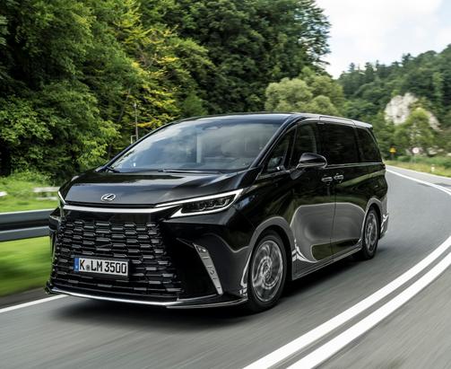 Lexus LM 4-miejscowy 2.5 350h 250KM 184kW od 2023