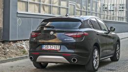 Alfa Romeo Stelvio - rodzinny bolid