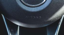 Mercedes C450 AMG Sport - mocny śpioch