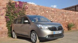 Dacia Lodgy - rodzinny autobus w niedrogim wydaniu