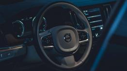 Volvo S90 T6 AWD - luksus po skandynawsku