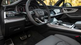 Audi Q7 facelifting ? pierwsza jazda - widok ogólny wnêtrza z przodu