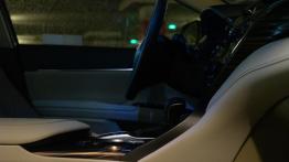 Toyota Camry 2.5 Hybrid Dynamic Force 218 KM - galeria redakcyjna