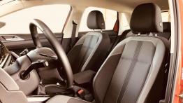 Volkswagen Polo 1.0 TSI 115 KM - galeria redakcyjna (2) - widok ogólny wn?trza z przodu