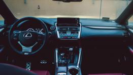 Lexus NX 300 - galeria redakcyjna (4) - pe?ny panel przedni